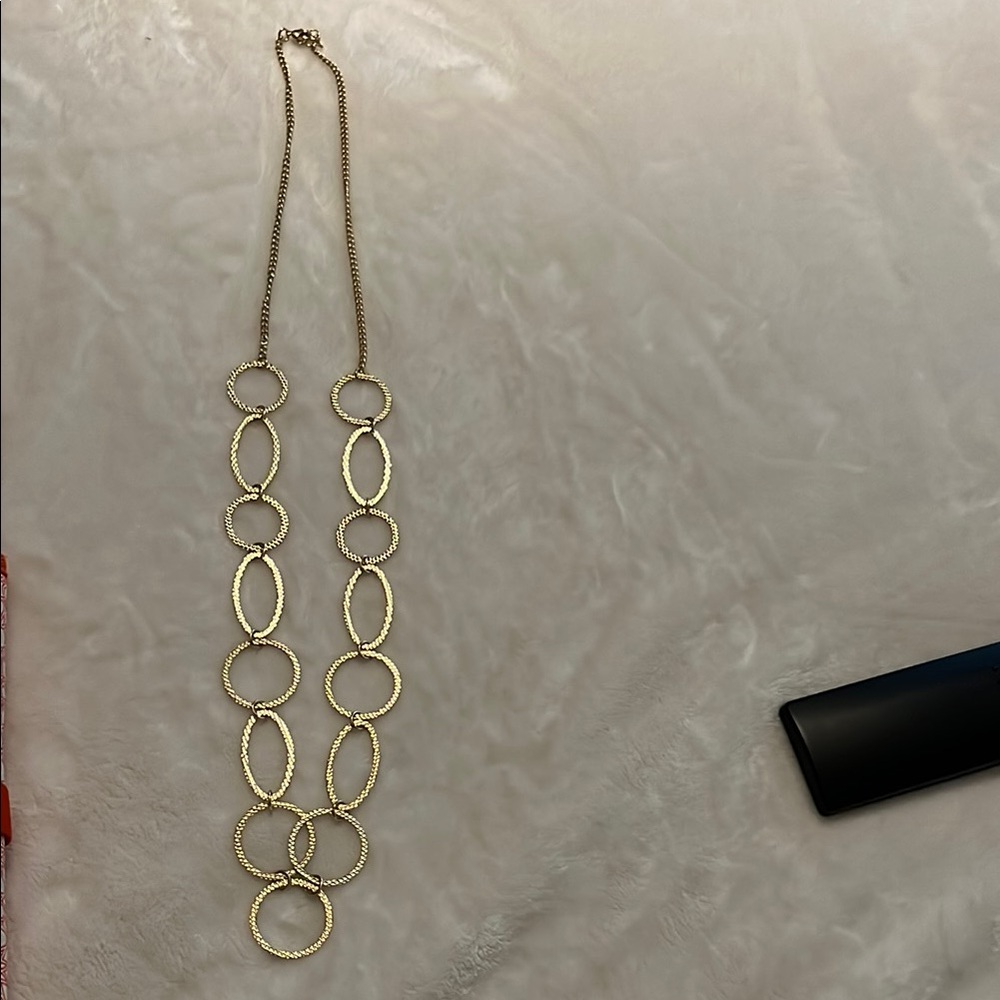 Elegant Chain Necklace